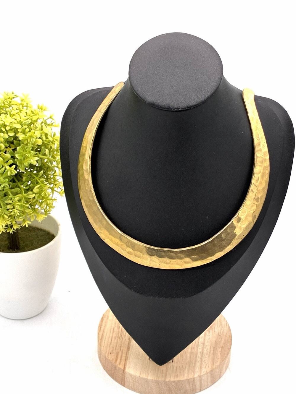 Vintage Made in India Hammered Gold Tone Wide Collar Choker Statement Necklace